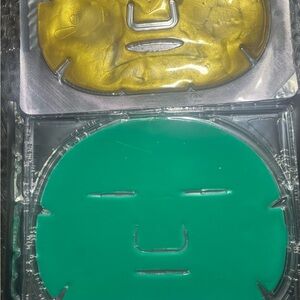Predire Gold/Green Cell Moisturizing Facial Masks-4 sets of Gold Eye Masks
